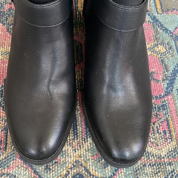 NWOT SOUL Naturalizer Flyer vegan leather heeled side zip buckle ankle boots 8.5 - Picture 5 of 8